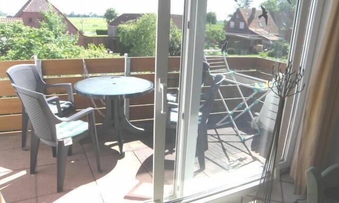 Altfunnixsiel Apartment | Away from the hustle and bustle of the coastal resorts, they can stay in this friendly upstairs residence