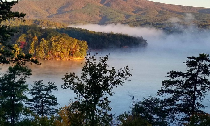 Nebo House | Awe Inspiring Views! Custom Lake Front Home on Beautiful Lake James!