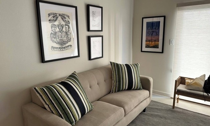 Westfield Condo | Awesome 2-bedroom Austin condo located in Tarrytown. Close to everything Austin.