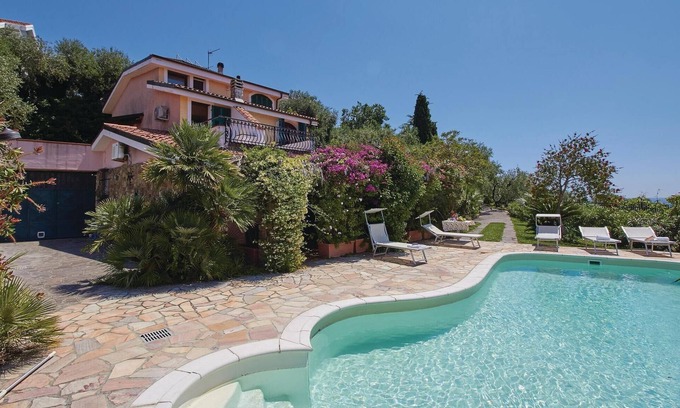 Imperia House | Awesome home in Imperia -IM-