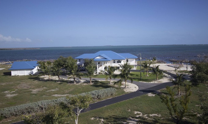 Big Pine Key House | Awesome Open Water View at Blue Heron Estate