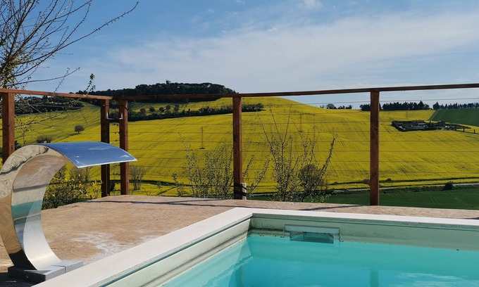 Loreto Bed & Breakfast | B&B Ceresà Room "Ciliegia del monte"