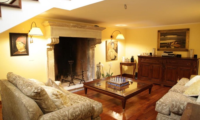 L'Aquila Bed & Breakfast | B&B Charme Celestino V°