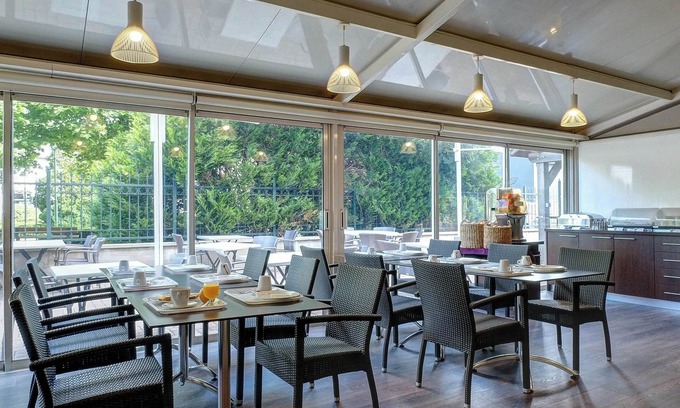 Sochaux Hotel | B&B HOTEL Montbéliard-Sochaux