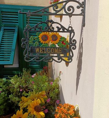 Gorra Bed & Breakfast | B&B Il Girasole