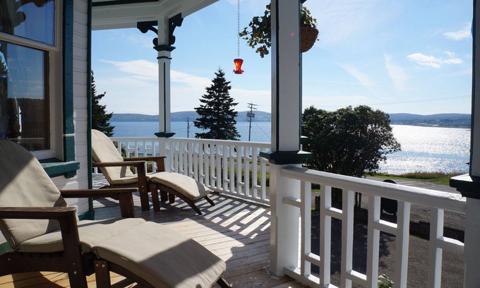 Port-Daniel Bed & Breakfast | B&B Le Manoir du vieux Presbytère