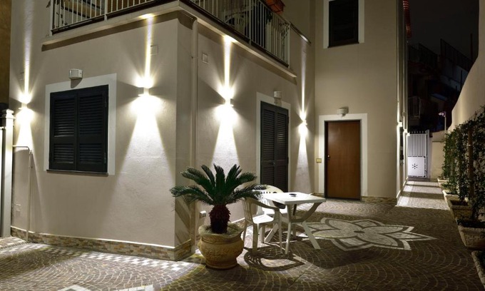 Castellammare di Stabia Bed & Breakfast | B&B Peonies