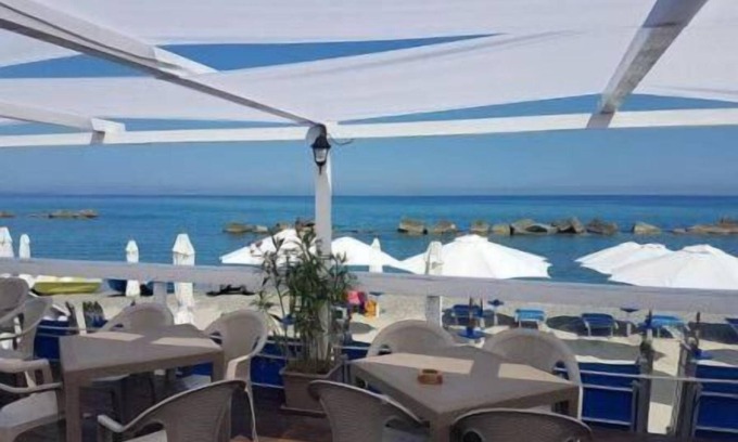 Rometta Marea Bed & Breakfast | B&B Rometta Beach