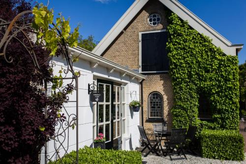 Ijsselmonde Bed & Breakfast | B&B Wilhelmina's Cottage