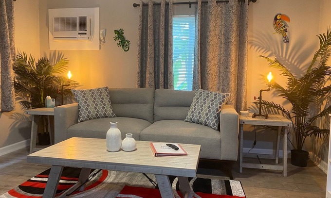 Lake Ridge Apartment | #B: Close to Beach, Las Olas Blvd, and FLL Airport