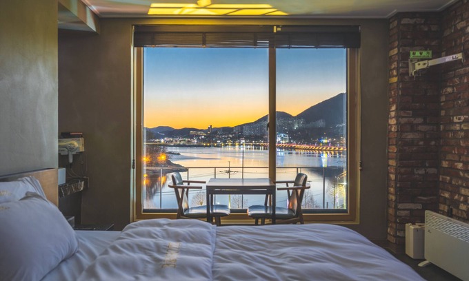 Hak-dong Hotel | B&F Hotel