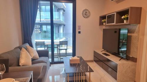 Ao Nang Apartment | B505-Top Floor Pool View 1 Bedroom 300m Walk To Ao Nang Beach