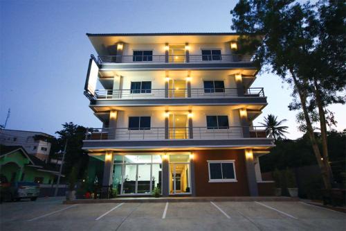 Downtown Krabi Apartment | Baan Samrarn