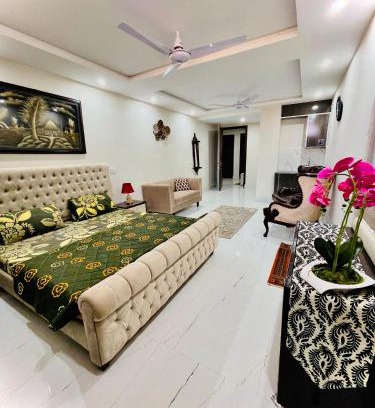 Fatehjang Hotel | Baba's Inn