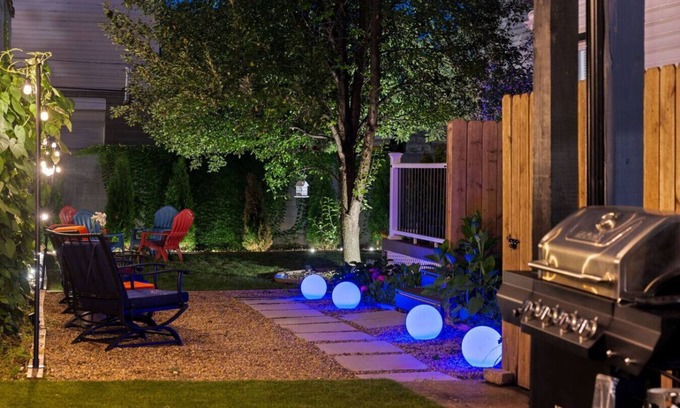 Pittsburgh Apartment | Backyard Escape Minutes From Downtown, Fenced Yard