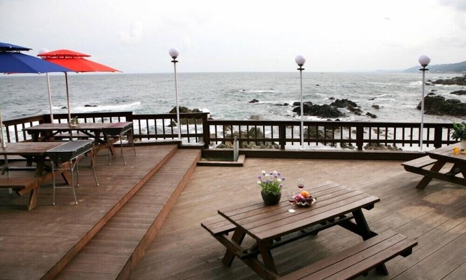 Yeongdeok House | Bada Sori Pension