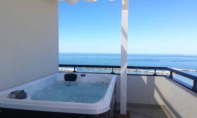 Viserbella Hotel | Baia