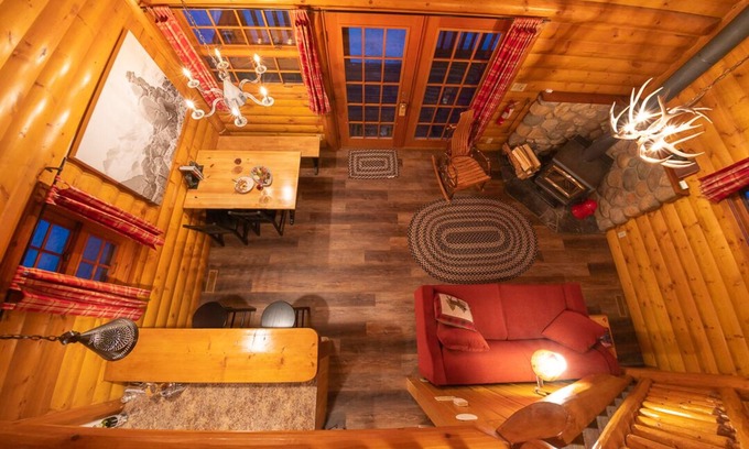 Lake Louise Cabin | Baker Creek | Superior Two Bedroom Cabin