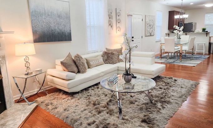 Provincetowne House | Ballantyne heart cozy 3br home / Accross Ardrey Kell HS