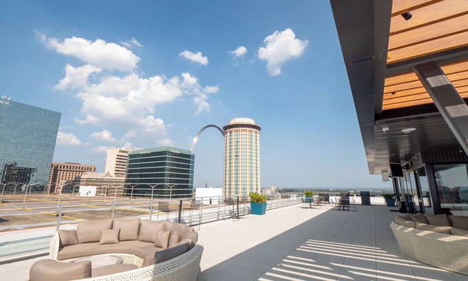 Downtown St. Louis Apartment | Ballpark Luxury Loft - Steps from Arch