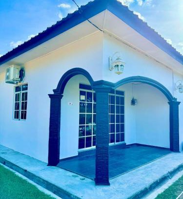 Air Hangat House | Bangli Homestay