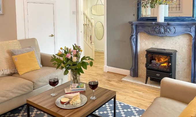 Fortrose House | Bank Garden Cottage