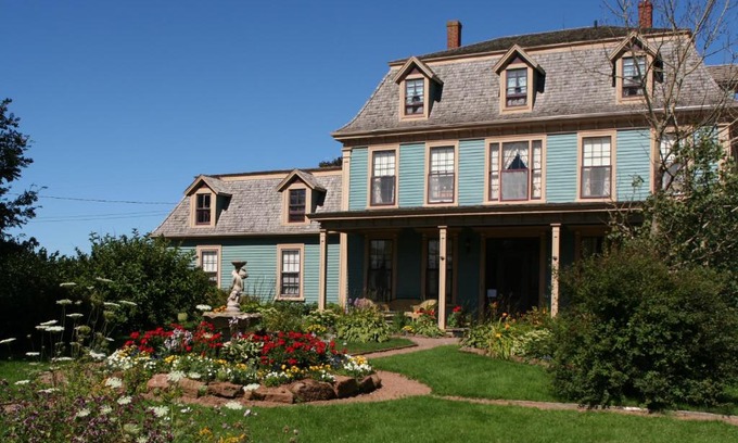 Anglo Rustico Bed & Breakfast | Barachois Inn