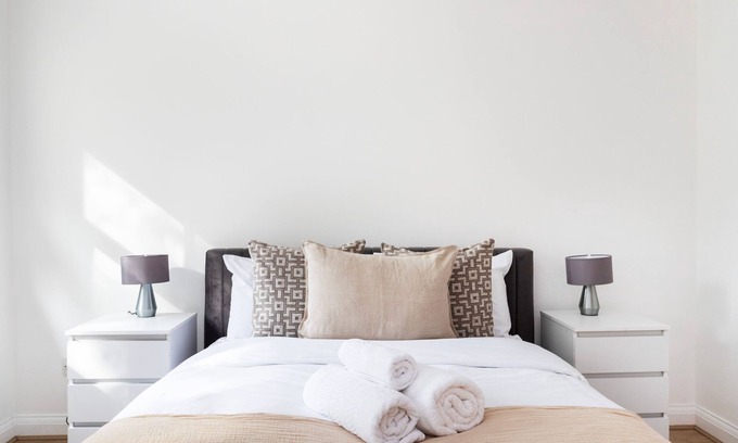 Bunhill Apartment | Barbican - Islington Lovely Townhouse