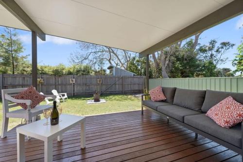 Burrill Lake House | Barker Retreat