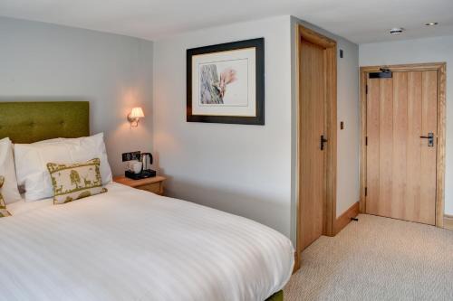 Liverton Hotel | Barn Owl Inn