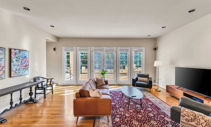Northwest Portland House | Barnsley Court Retreat #42234