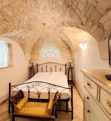 Martina Franca Apartment | Barocco Art House