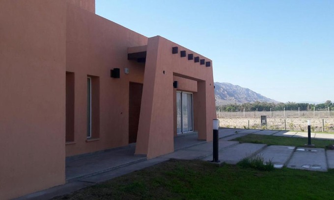 Villa Basilio Nievas House | Barrio Privado Los Sauces