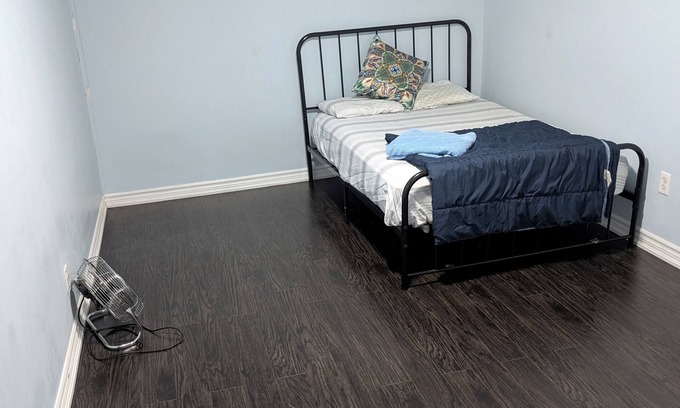 Meadowvale Village House | Basement apartment near Toronto Pearson airport