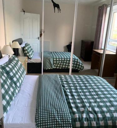 Central Aberdeen Apartment | Basic city kings st view 2 bed