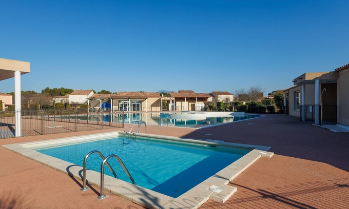 Aubignan Apartment | Bastidon Provençal - Avec piscine partagée