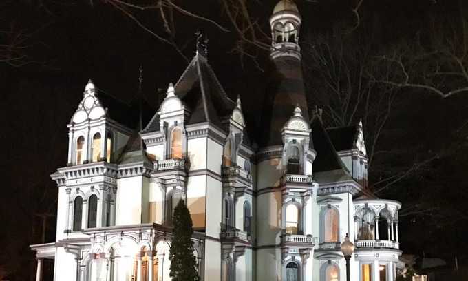 Saratoga Springs Bed & Breakfast | Batcheller Mansion Inn