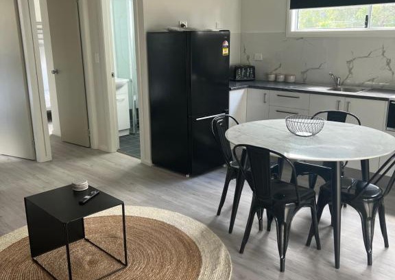 Benandarah Apartment | Batemans Bay North Bush Cottages