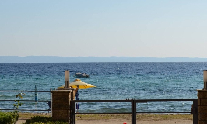 Nikita Apartment | Bay Beach Maisonette - Sithonia