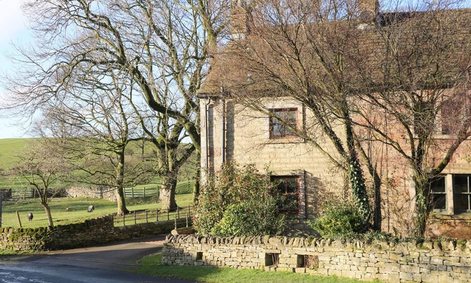 Skipton Cottage | BAY HORSE COTTAGE, family friendly, with open fire in Skipton