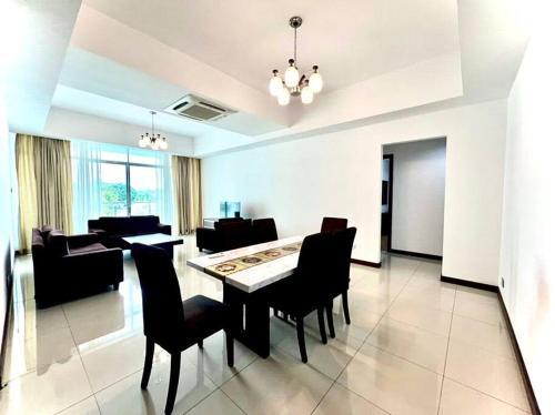 Taman Selera Apartment | Bay Resort Condominium 3-bedrooms with Swimming Pool near the Seaside