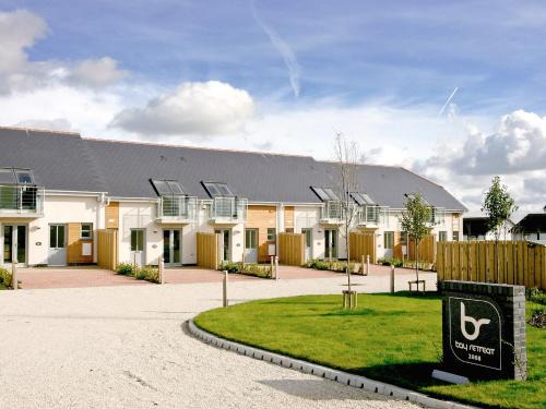 Padstow House | Bay Retreat Villas