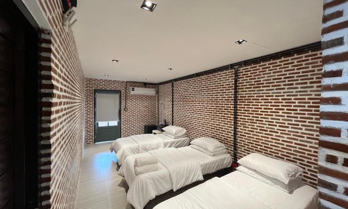 Samut Songkhram Cabin | Bayfront608