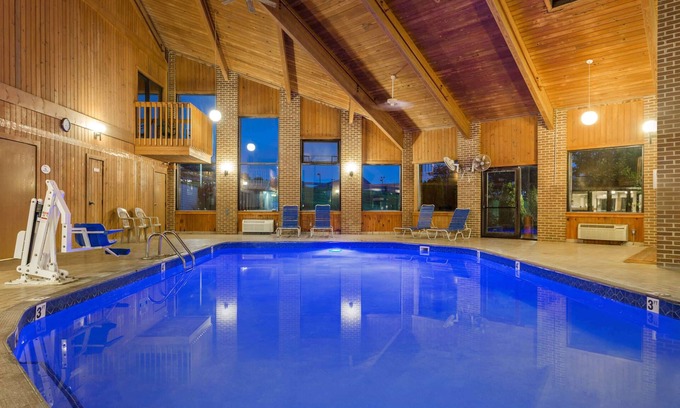 Lancaster Hotel | Baymont by Wyndham Lancaster