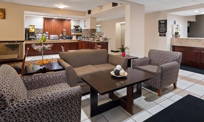 Monroe Hotel | Baymont by Wyndham Monroe Ohio