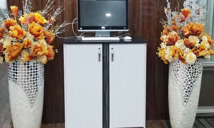 Saint-Laurent Hotel | Baymont by Wyndham Montreal Airport