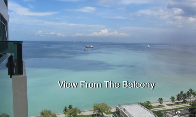 Ermita Night District Apartment | Baywatch Tower - Malate - 50m2 apartment - Excellent view over Manila Bay