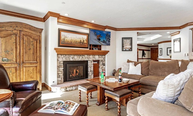 Beaver Creek Condo | BC Lodge at Covered Bridge with Pool, Hot Tub, Fitness Room, Fireplace, AC