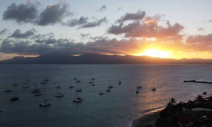 Perinet Apartment | ❤ Beach 4 minutes away, sea view on the island, absolute relaxation❤