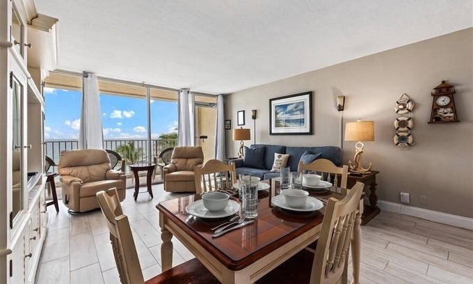 Hutchinson Island South Apartment | Beach Condo/Island Beach Resort/No Cleaning Fee/Condo 401